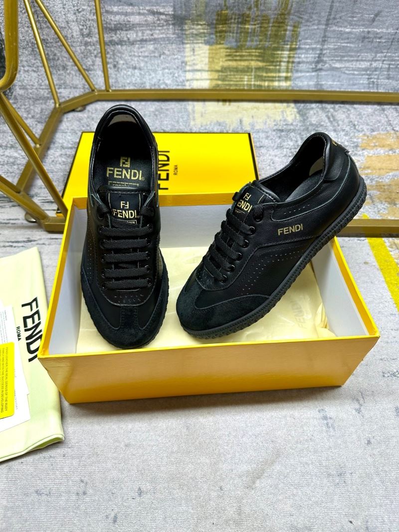 Fendi Low Shoes